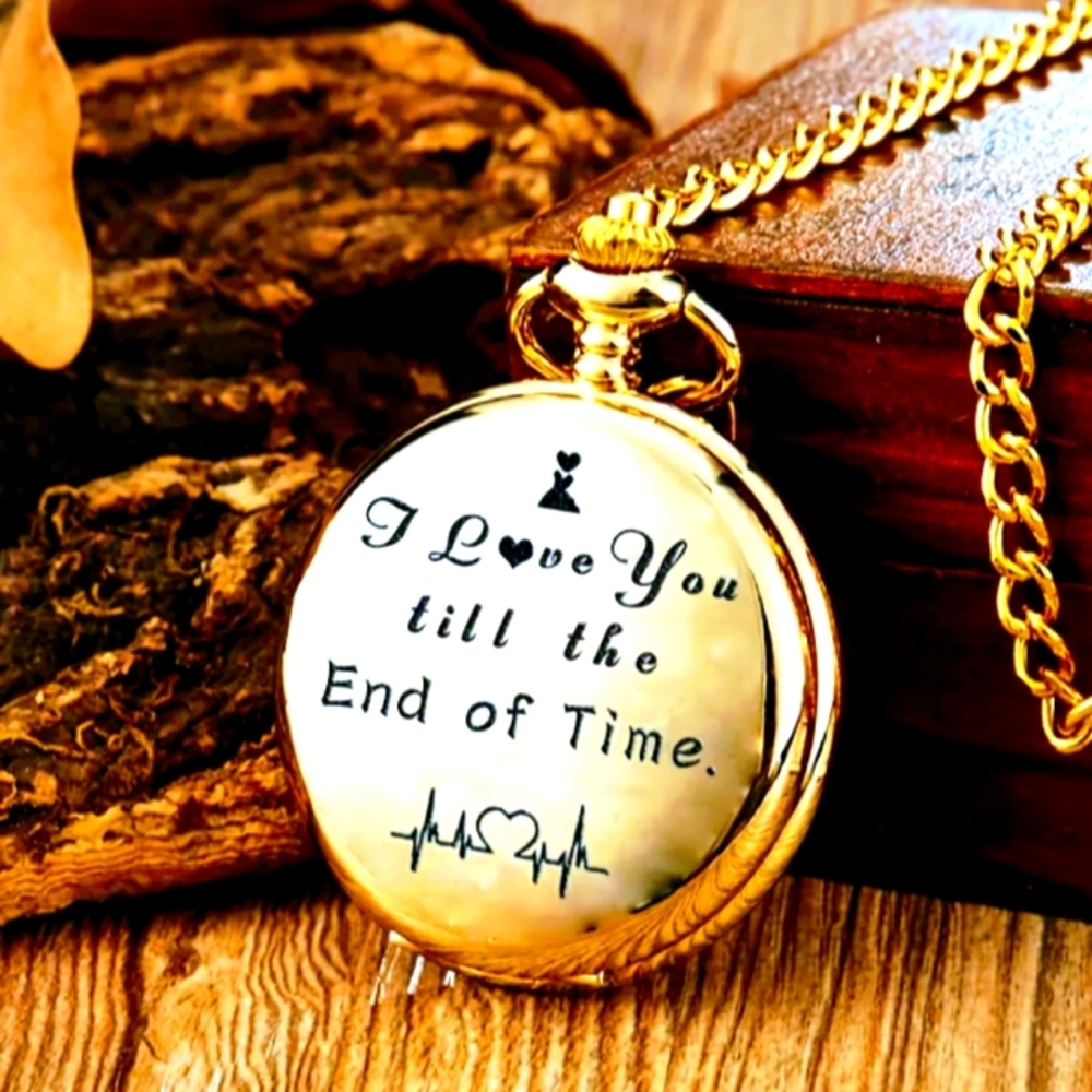 Vintage style pocket watch with chain.